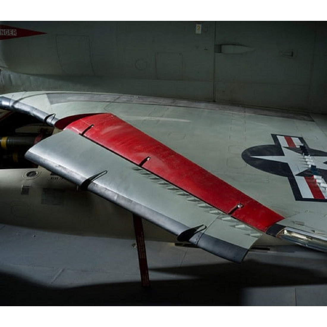 CAT4 R48053 1/48 A4 Skyhawk. Wing slats bay correction (for Hasegawa